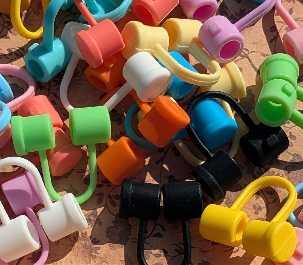 Straw topper- multicolor
